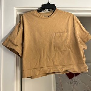 Athleta xs tan crop tee